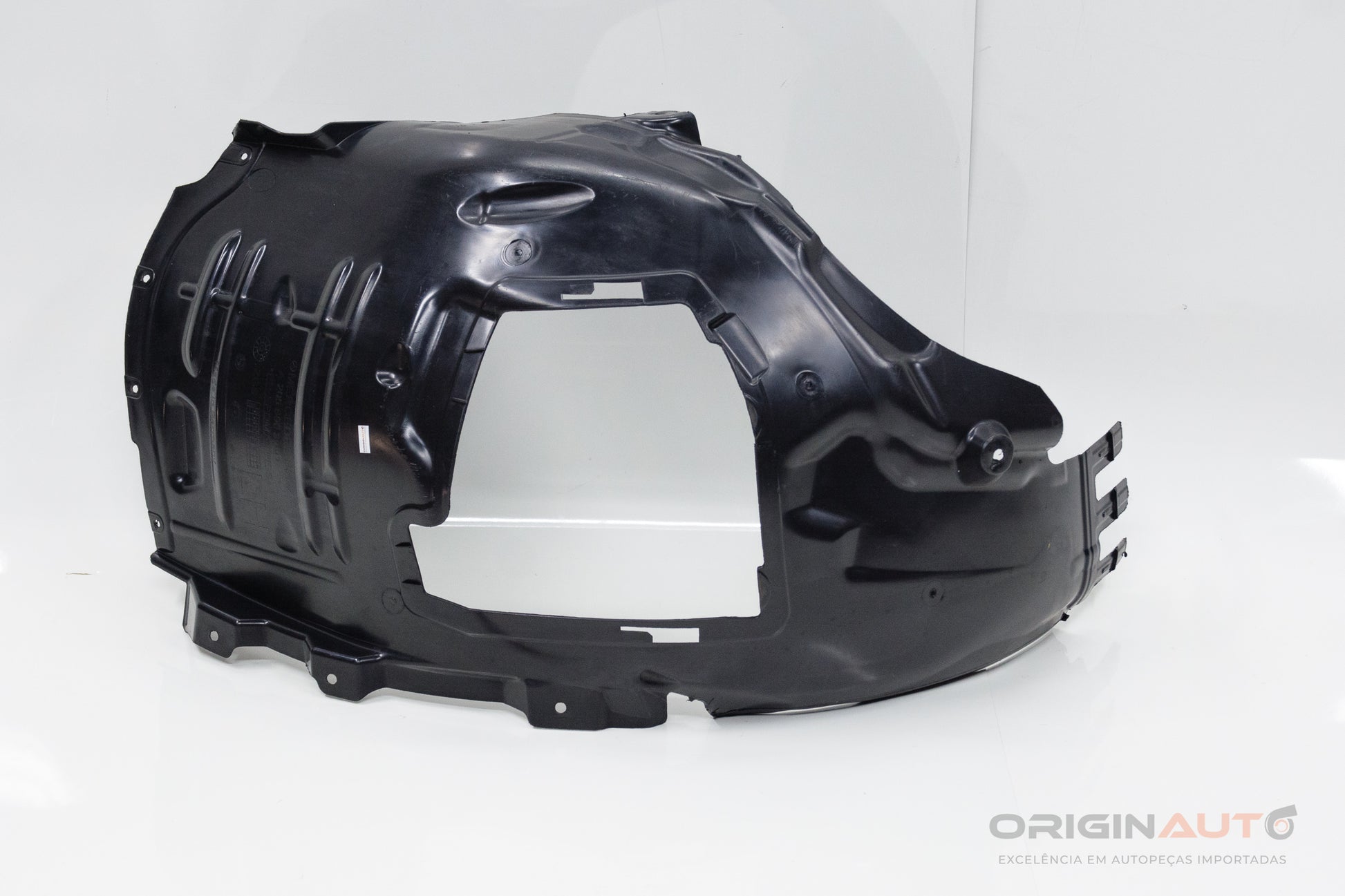 Capa Parabarro Dianteira Esquerda Mercedes C200 W205 2019 A2056903101