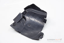 Tampa Capa Parabarro Dianteira Esquerda Mercedes C200 W205 2019 A2056900100