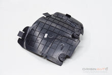 Tampa Capa Parabarro Dianteira Esquerda Mercedes C200 W205 2019 A2056900100