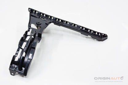 Guia Parachoque Traseiro Esquerdo Mercedes C200 W205 2019 A2058801702