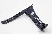 Guia Parachoque Traseiro Esquerdo Mercedes C200 W205 2019 A2058801702