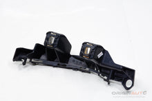 Guia Parachoque Traseiro Esquerdo Mercedes C200 W205 2019 A2058850365