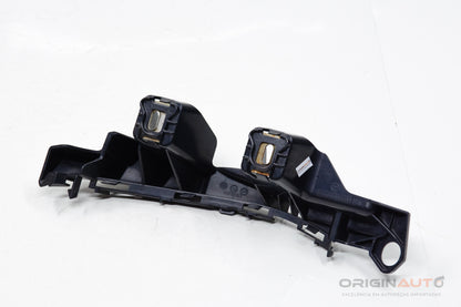 Guia Parachoque Traseiro Esquerdo Mercedes C200 W205 2019 A2058850365