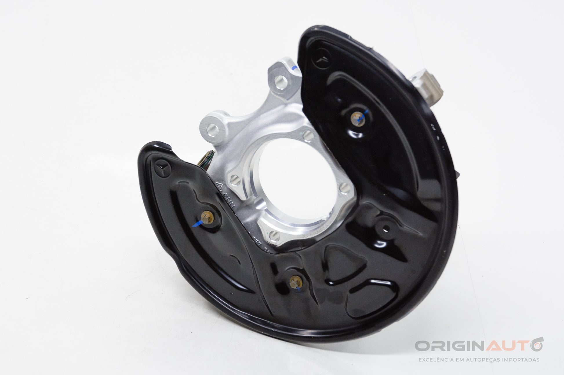 Montante Manga Eixo Traseiro Direito Mercedes C200 2019 A2053572600 A2053500241