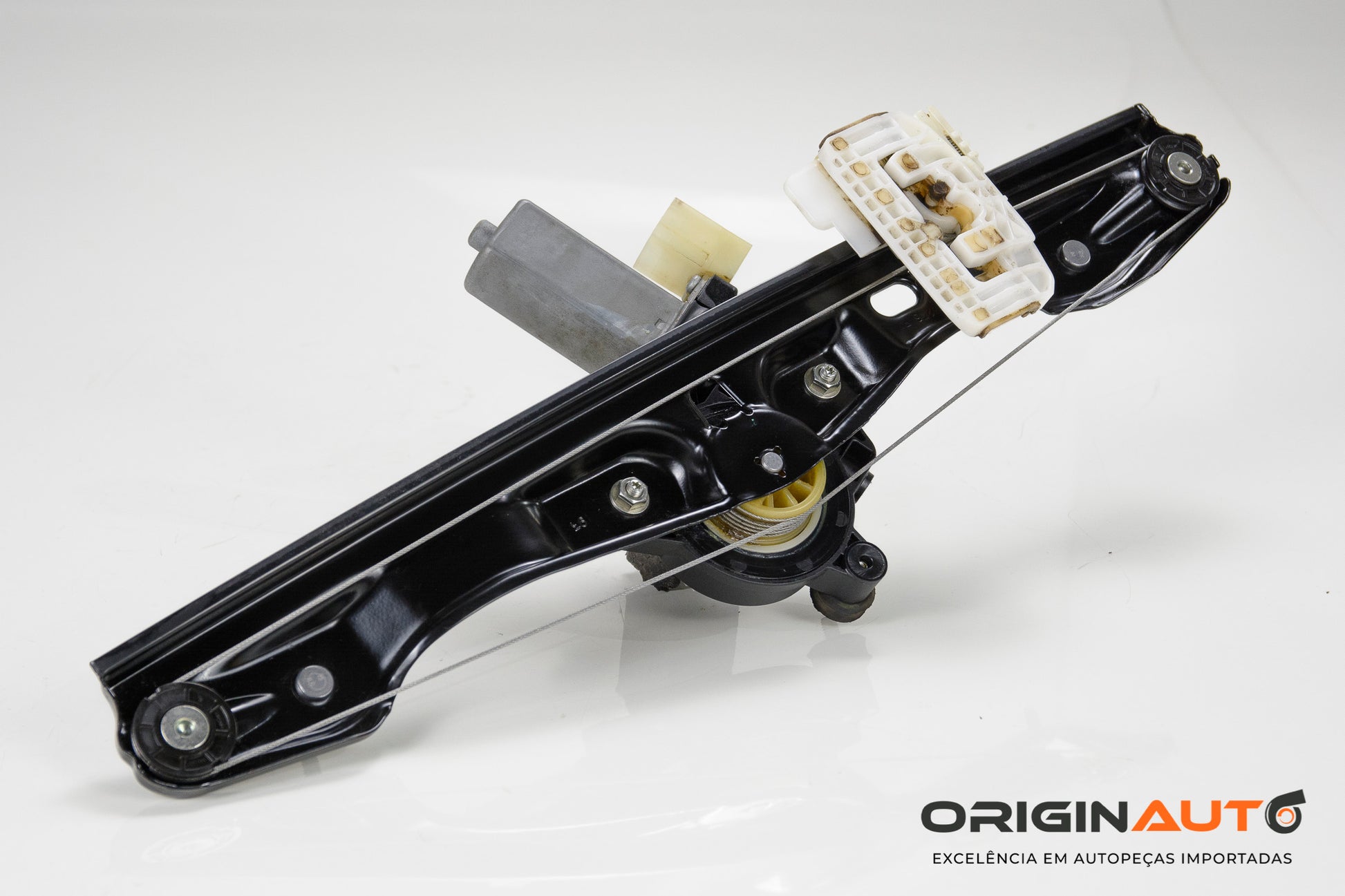 Maquina De Vidro Traseira Esquerda Bmw 320I 2014 7351049