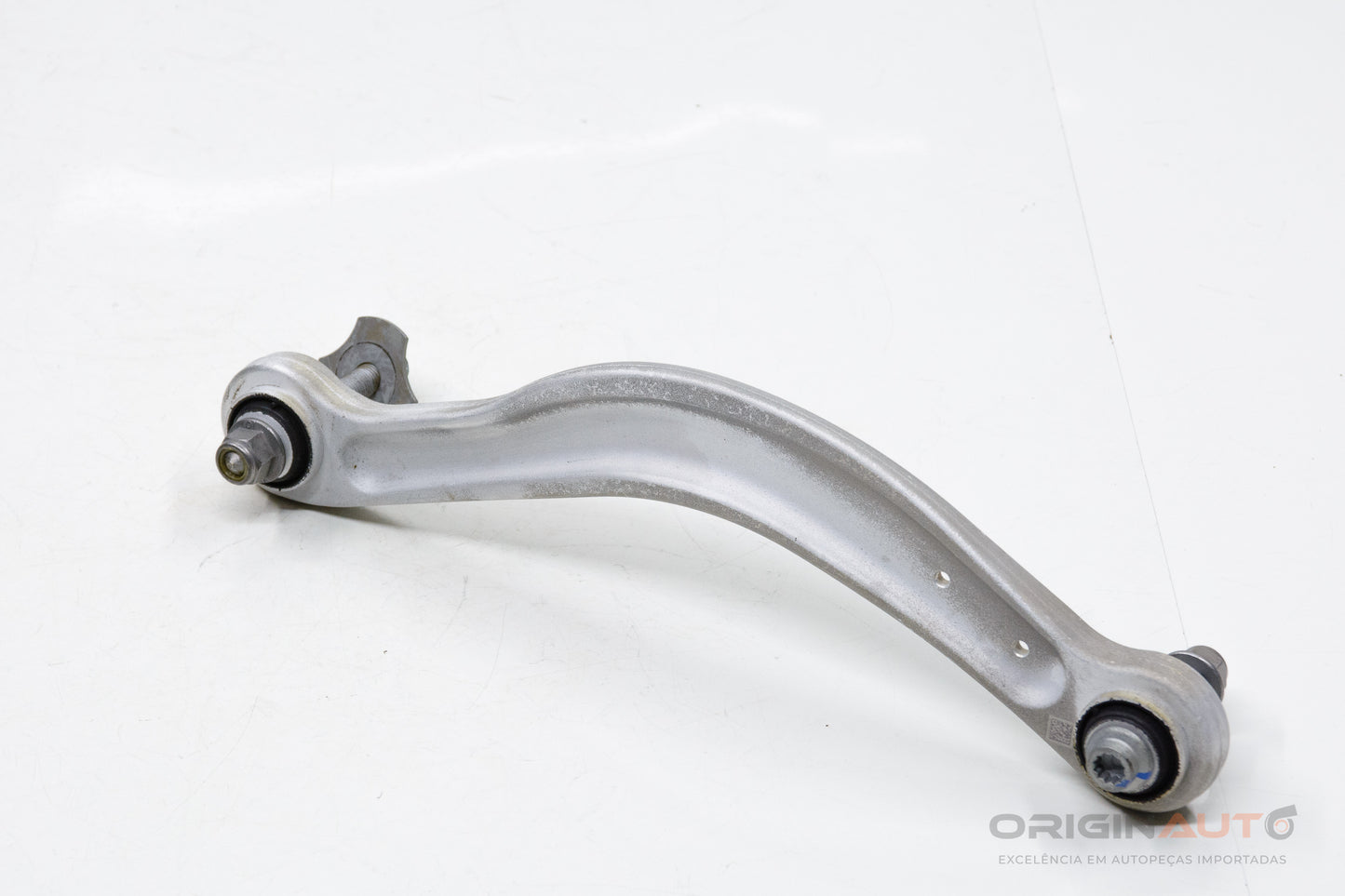 Braco Suspensao Traseiro Direito Mercedes C200 W205 2019 A2053506203