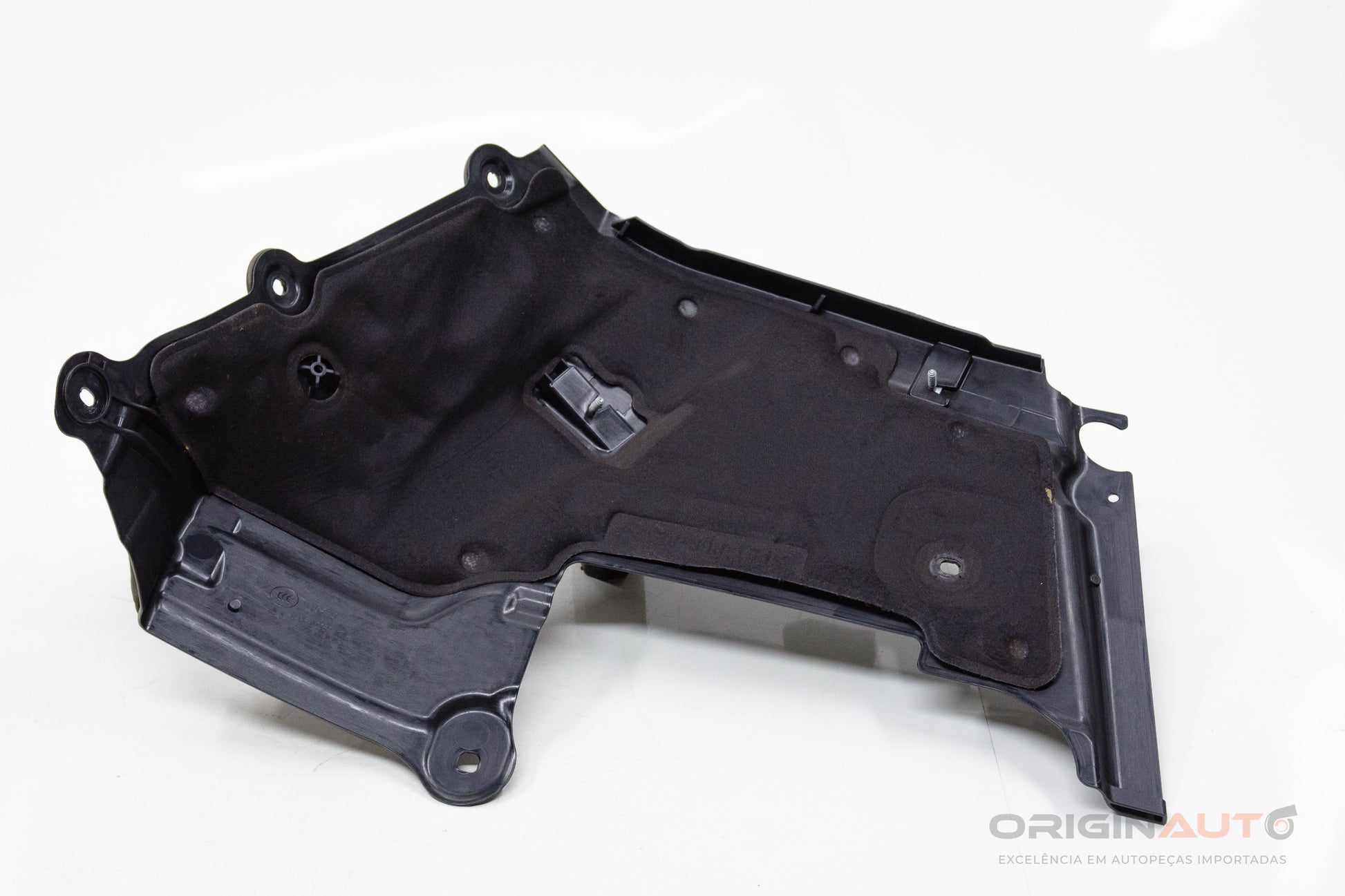 Defletor Calor Esquerdo Cofre Mercedes C200 W205 2019 A2056205801