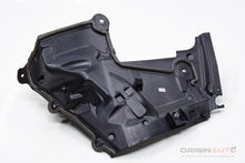 Defletor Calor Esquerdo Cofre Mercedes C200 W205 2019 A2056205801