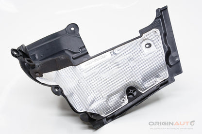 Defletor Direito Calor Cofre Motor Mercedes C200 W205 2019 A2056206001