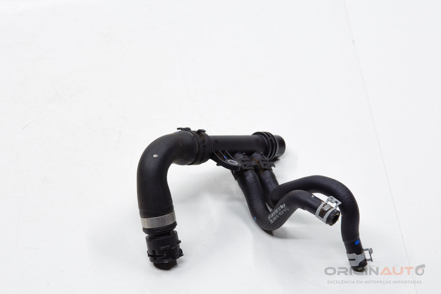 Mangueira De Agua Radiador Oleo Mercedes C200 W205 2019 A2642007800
