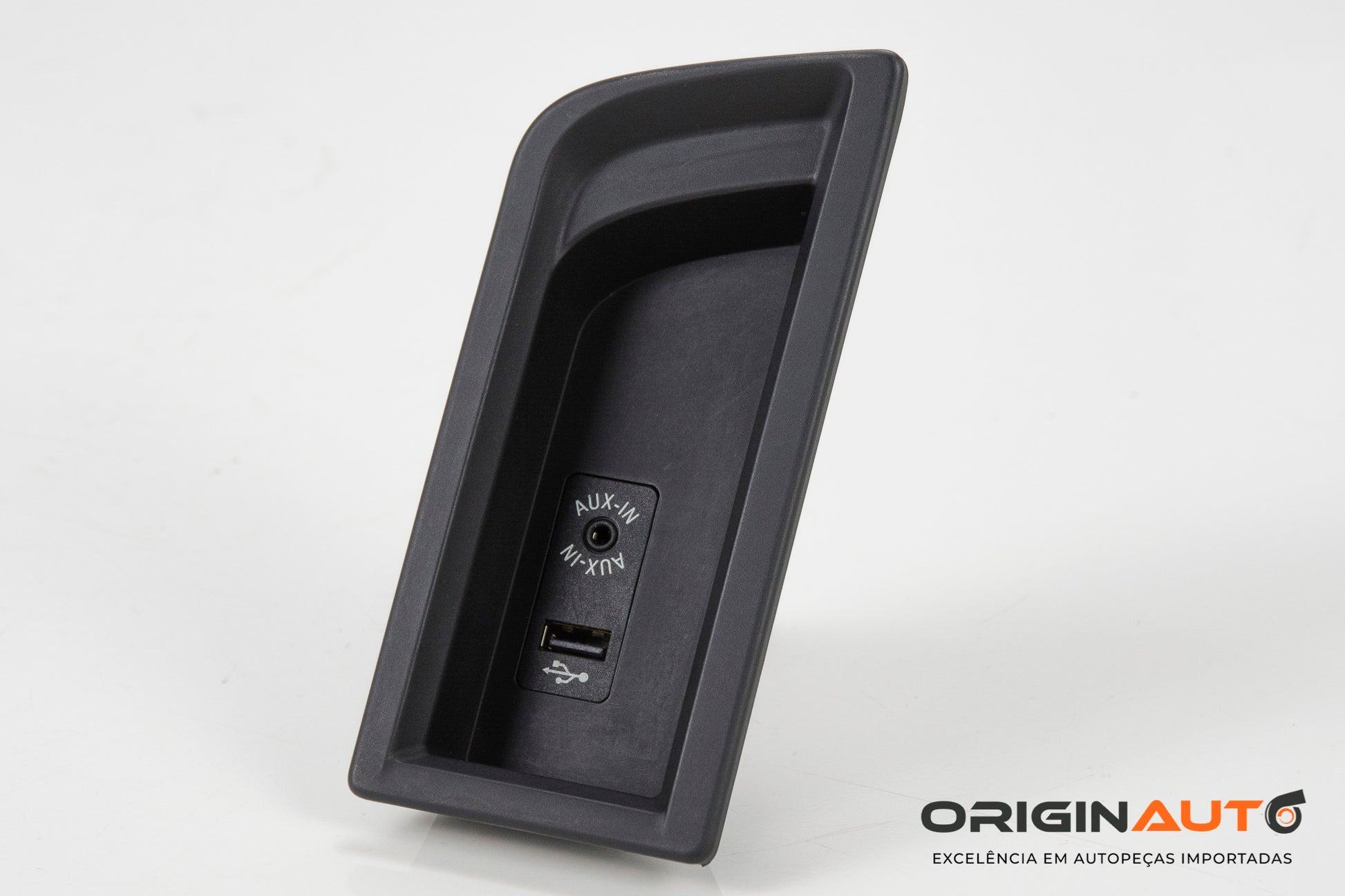 Moldura Acabamento C/ Auxiliar Usb Bmw 320I 2014 9207357