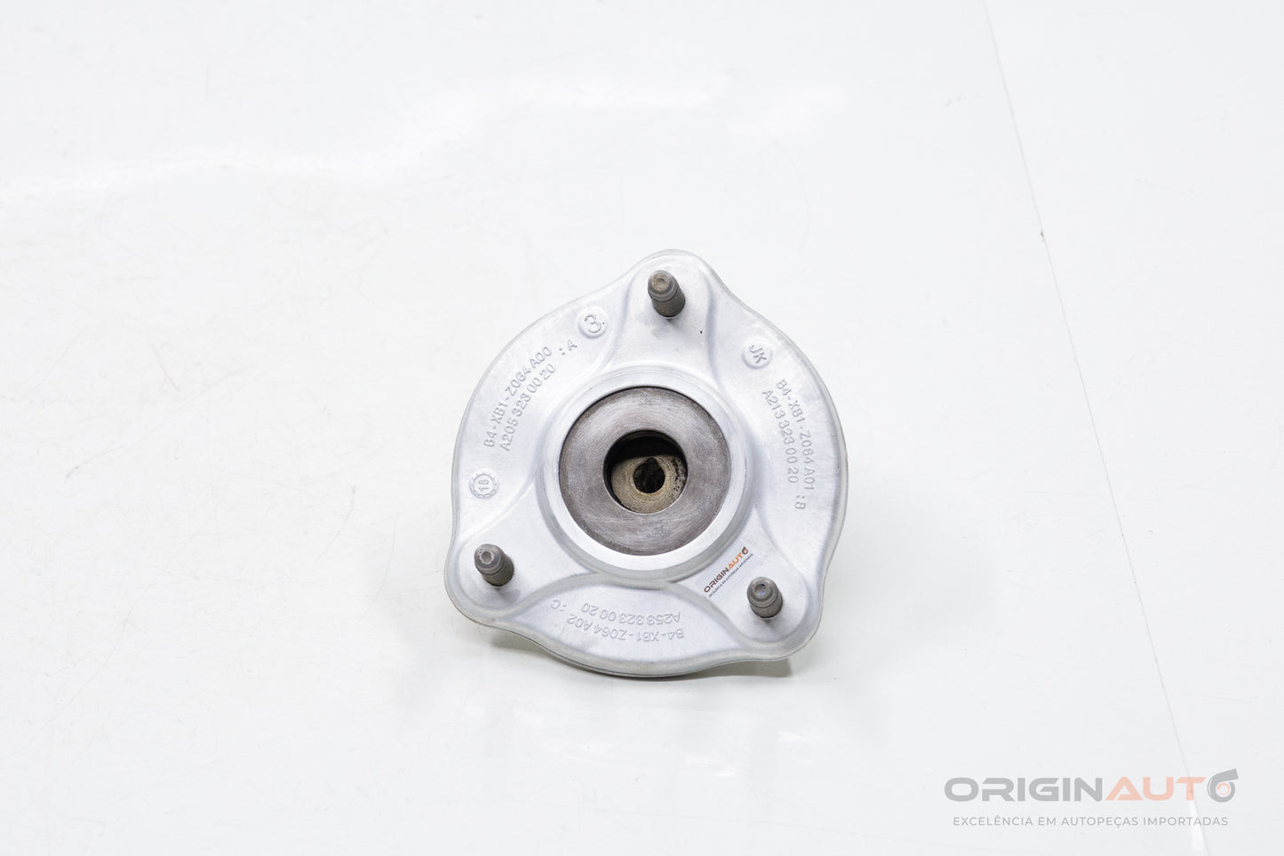 Coxim Rolamento Amortecedor Dianteiro Mercedes C200 W205 2019 A2053230020