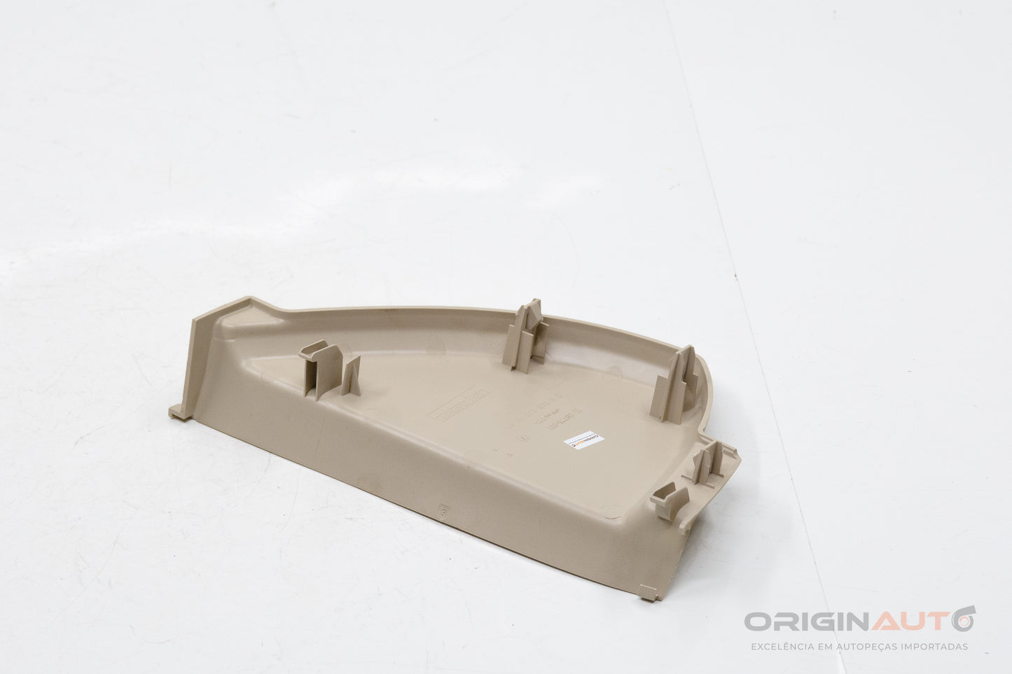 Acabamento Capa Painel Esquerdo Mercedes C200 W205 2019 A2056801107