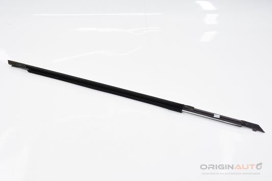 Pestana Friso Externo Porta Dianteira Esq Mercedes C200 W205 2019 A2057203931