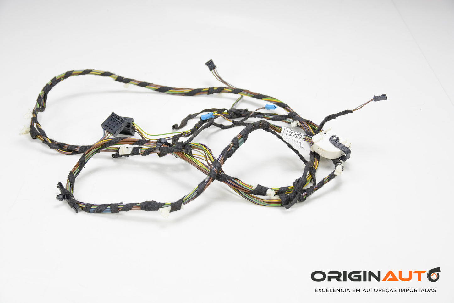 Chicote Tampa Traseira Porta Mala Bmw 320I 2014 9259763 9260012