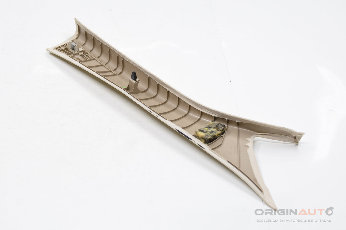 Moldura Acabamento Coluna A Esquerda Mercedes C200 W205 2019 A2056907504