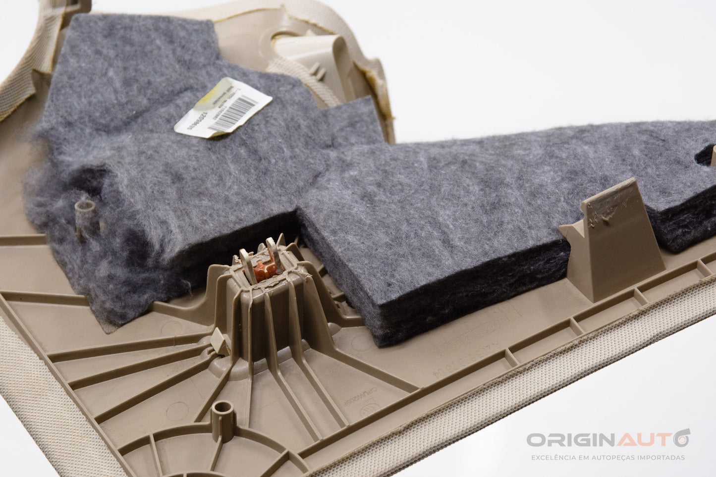 Moldura Acabamento Coluna C Direita Mercedes C200 W205 2019 A2056907804