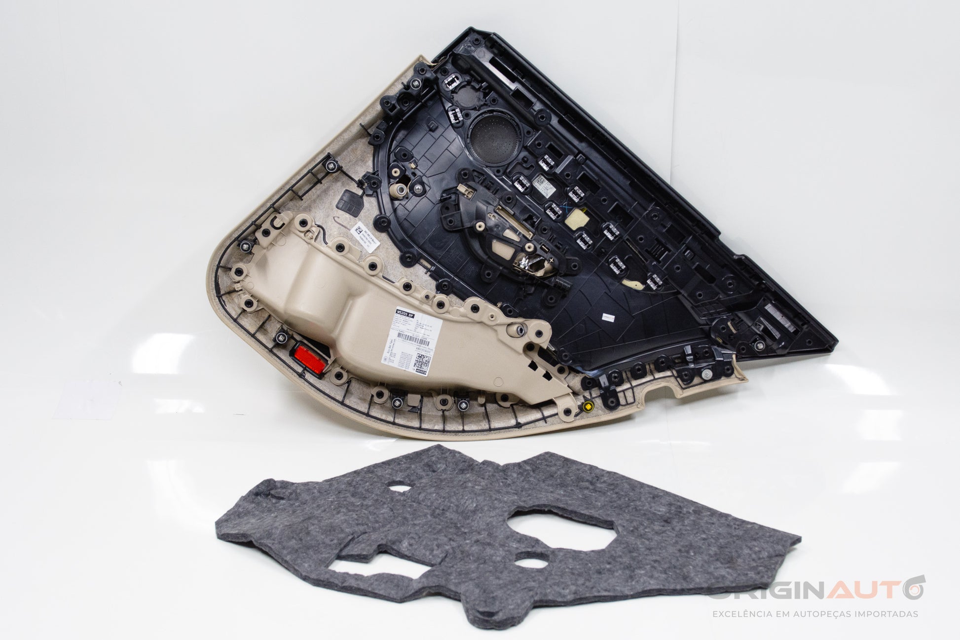 Forro Porta Traseiro Esquerdo Mercedes C200 W205 2019 A2055409167