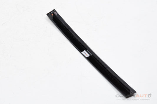Barra Janela Black Piano Porta T/E Mercedes C200 W205 2019 A2057300319