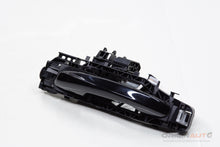 Macaneta Externa Traseira Esquerda Mercedes C200 2019 A0997601700 A0997601559