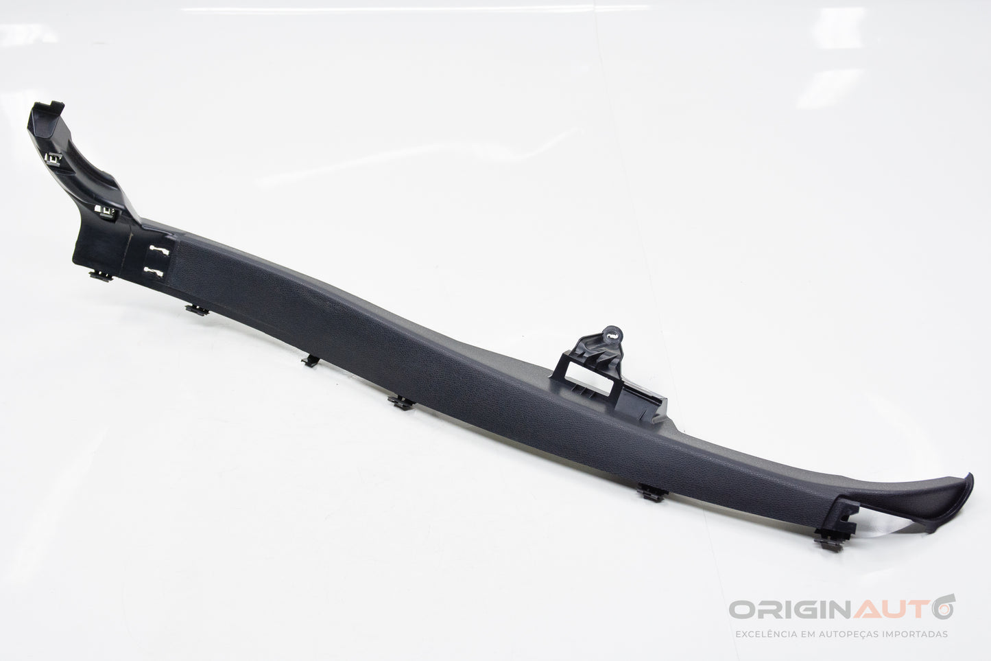 Moldura Lateral Traseira Esquerda Mercedes C200 W205 2019 A2056903105