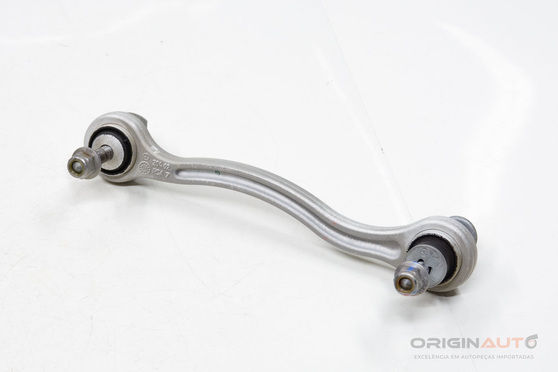Braco Suspensao Traseiro Esquerdo Mercedes C200 W205 2019 A2043502106