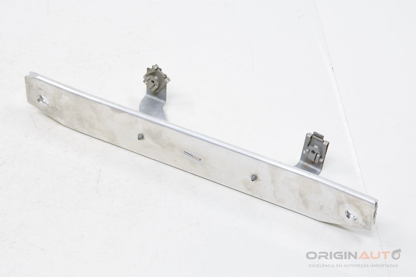 Travessa Assoalho Tunel Dianteiro Mercedes C200 W205 2019 A2056190025