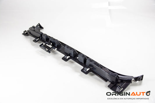 Suporte Guia Parachoque Traseiro Bmw 335I E90 2010 7058522