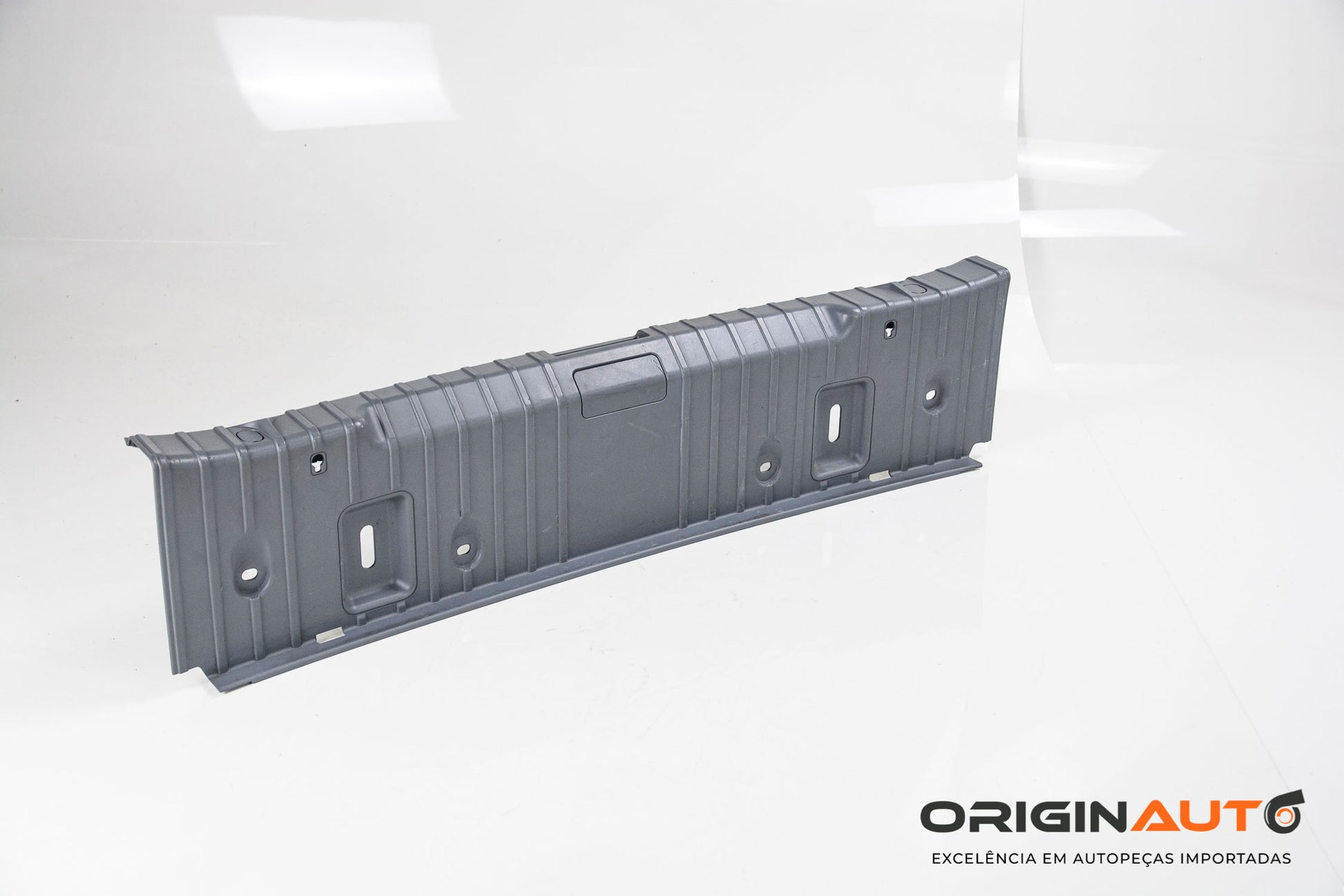 Acabamento Interno Tampa Traseira Bmw 335I E90 2010 7059258 *Detalhe*