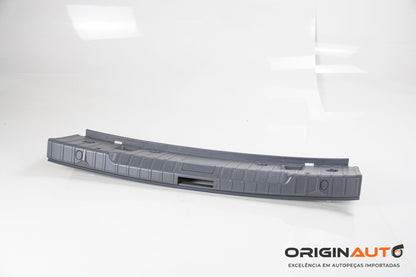 Acabamento Interno Tampa Traseira Bmw 335I E90 2010 7059258 *Detalhe*