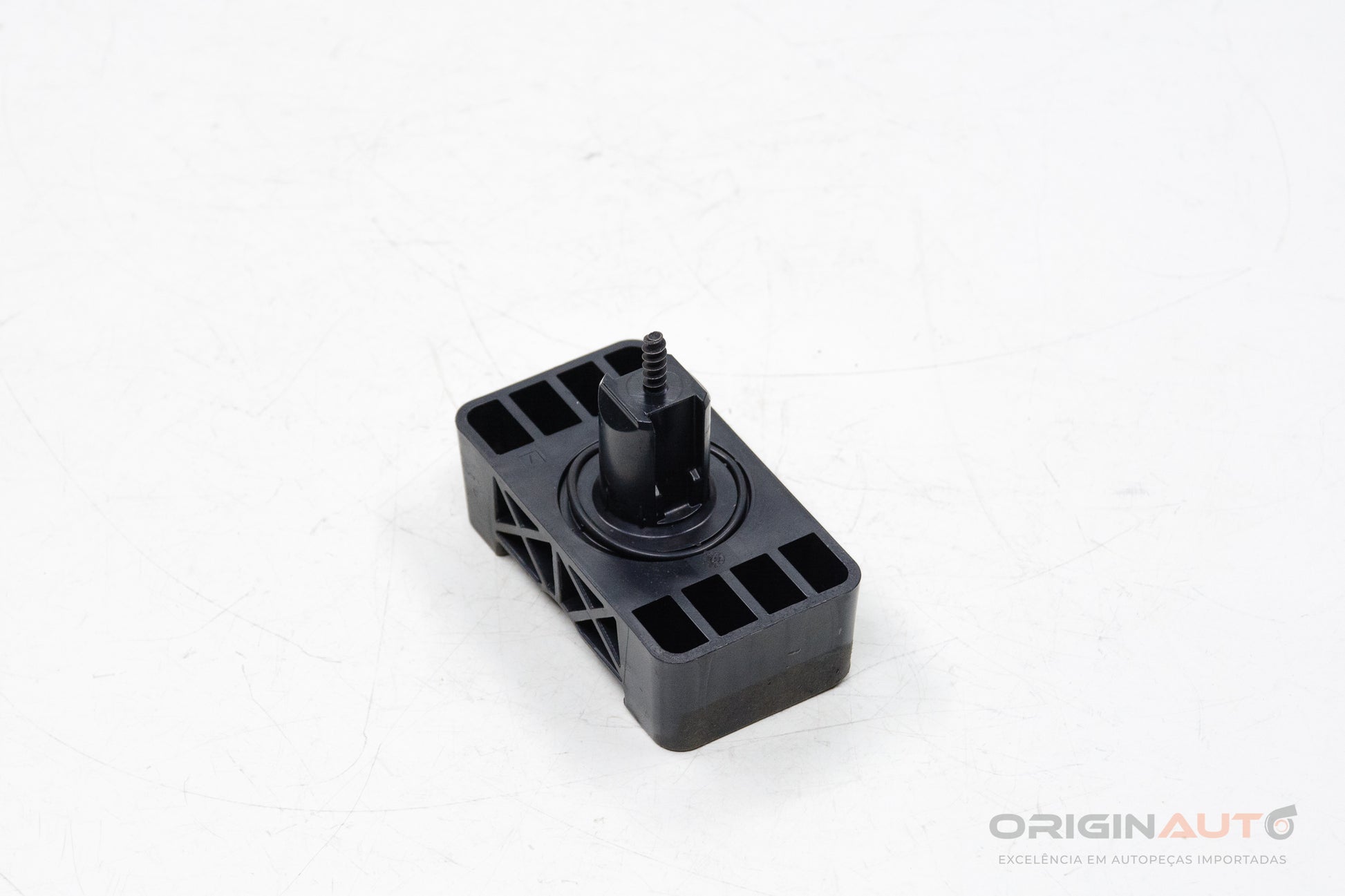 Suporte Apoio Macaco Elevador Mercedes C200 W205 2019 A2046920028