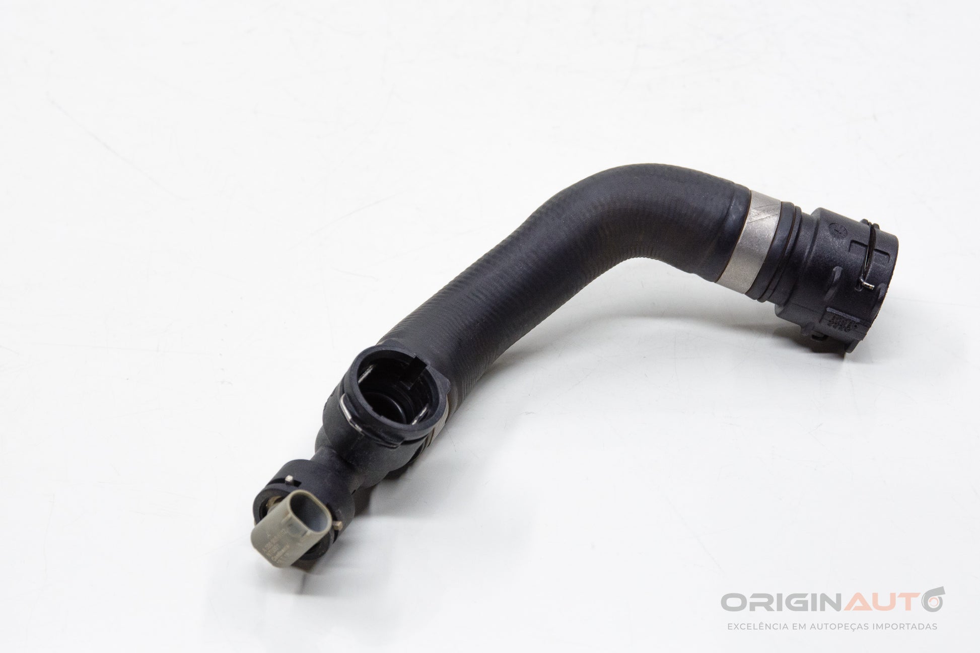 Mangueira De Agua Mercedes C200 W205 2019 A2055013301