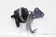 Bomba Auxiliar Radiador Mercedes C200 W205 2019 A0005004386