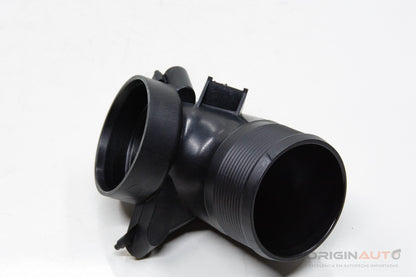 Duto Intercooler Esquerdo Mercedes C200 W205 2019 A2640980200