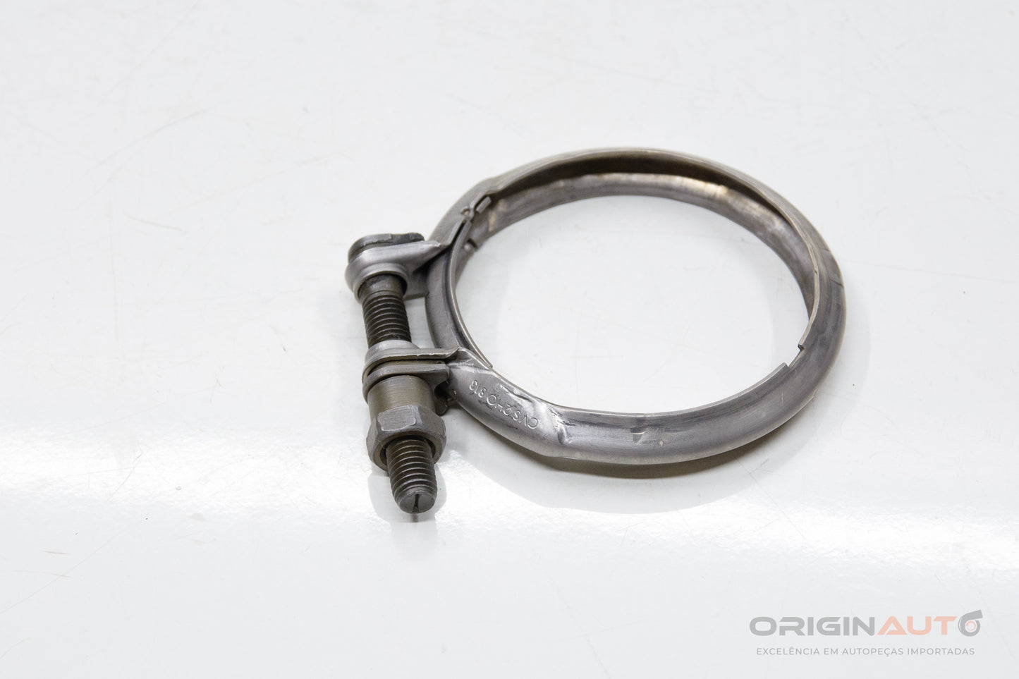 Abracadeira Escape Mercedes C200 W205 2019 A000995Xx33 A0009953033 A0009951433