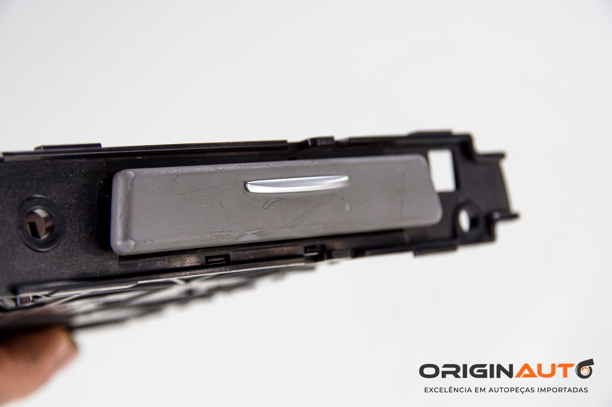 Porta Copo Direito Bmw 335I 2010 7127461 Detalhe