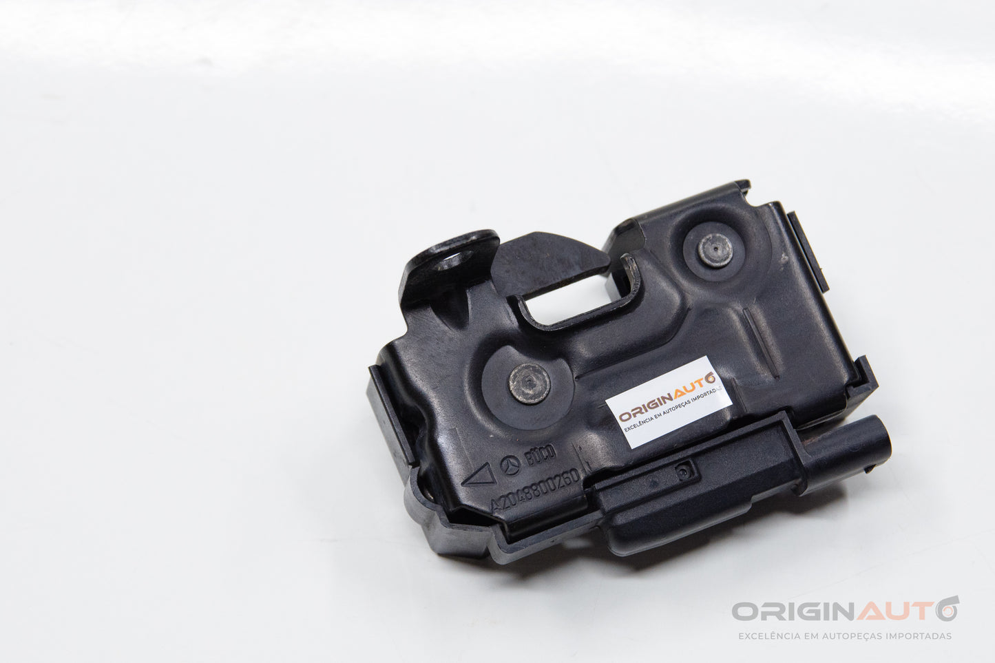 Fechadura Capo Esquerda Mercedes C200 W205 2019 A2048800260 A2048703158