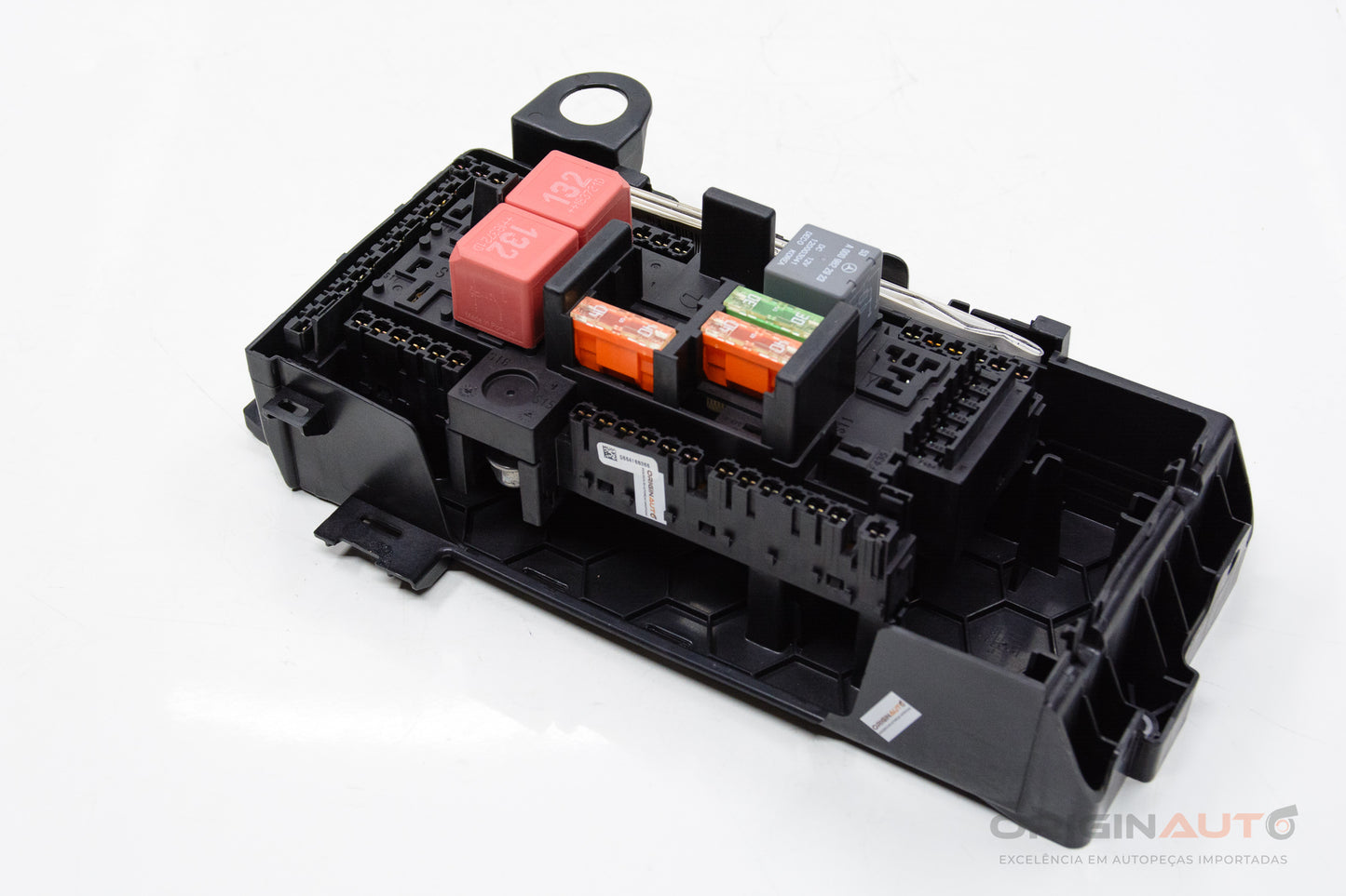 Caixa Fusiveis Interna Mercedes C200 W205 2019 A2139068801