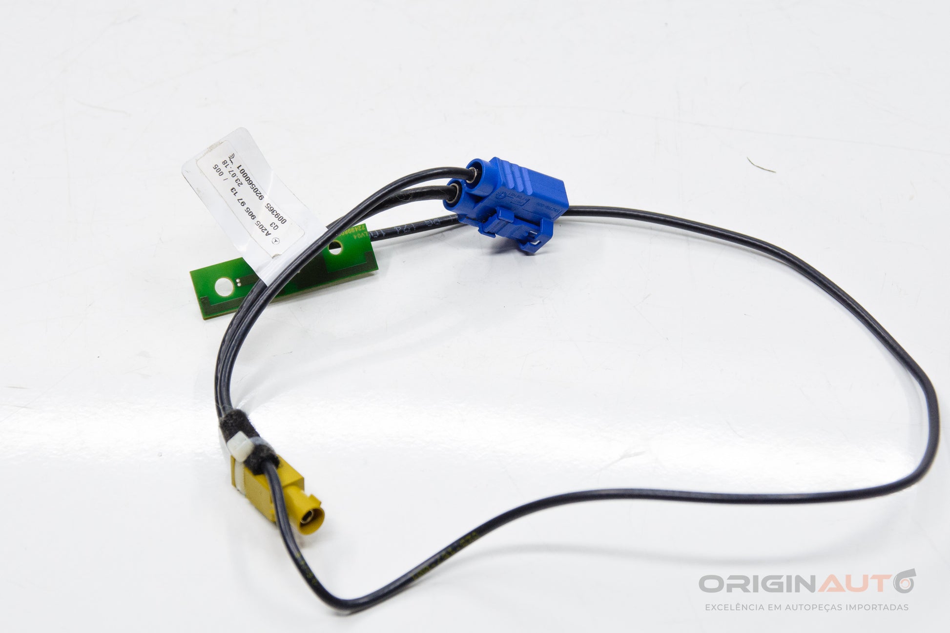 Antena Bluetooth Mercedes C200 W205 2019 A2059059713