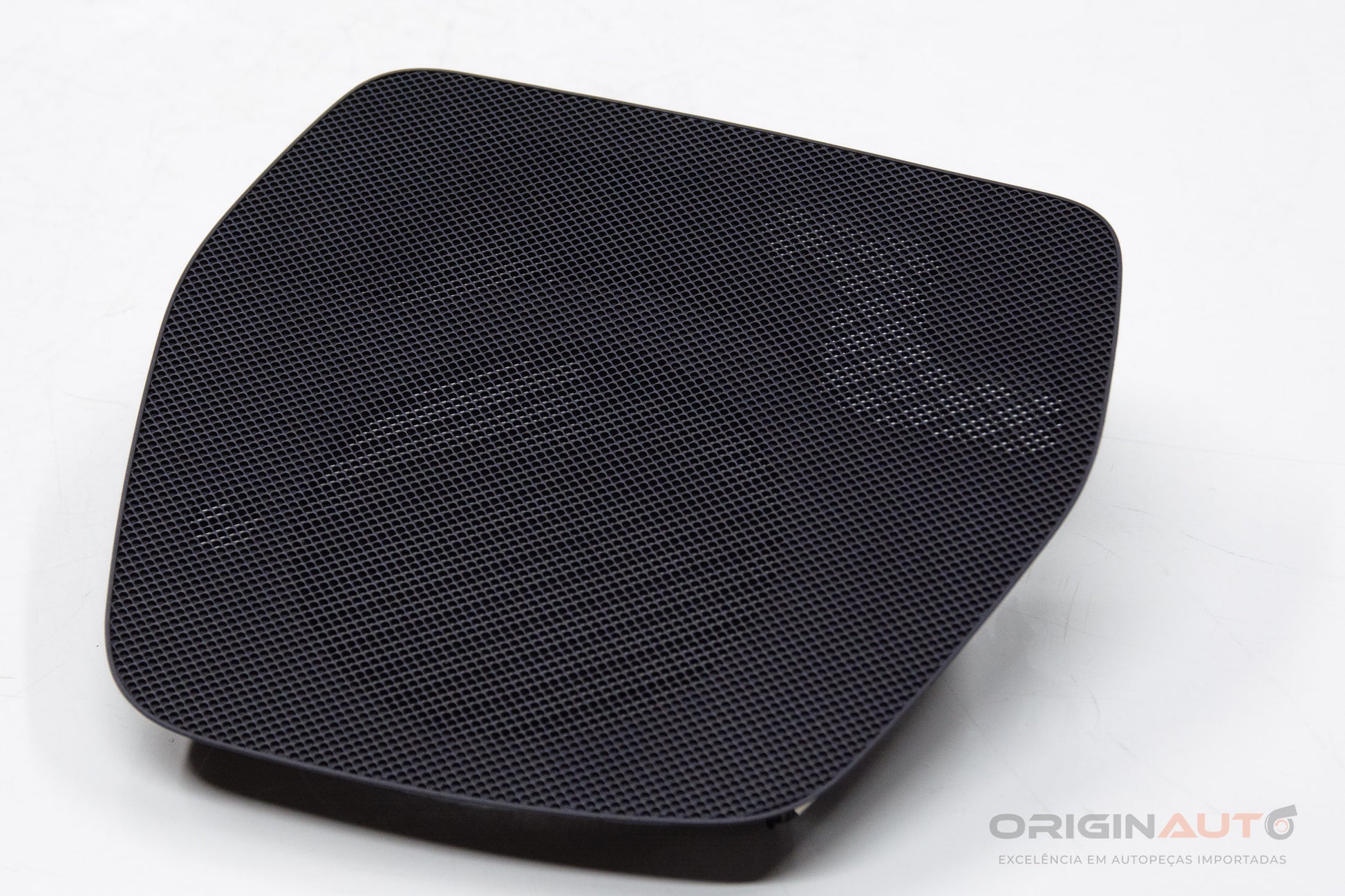 Acabamento Alto Falante Painel Mercedes C200 W205 2019 A205680160