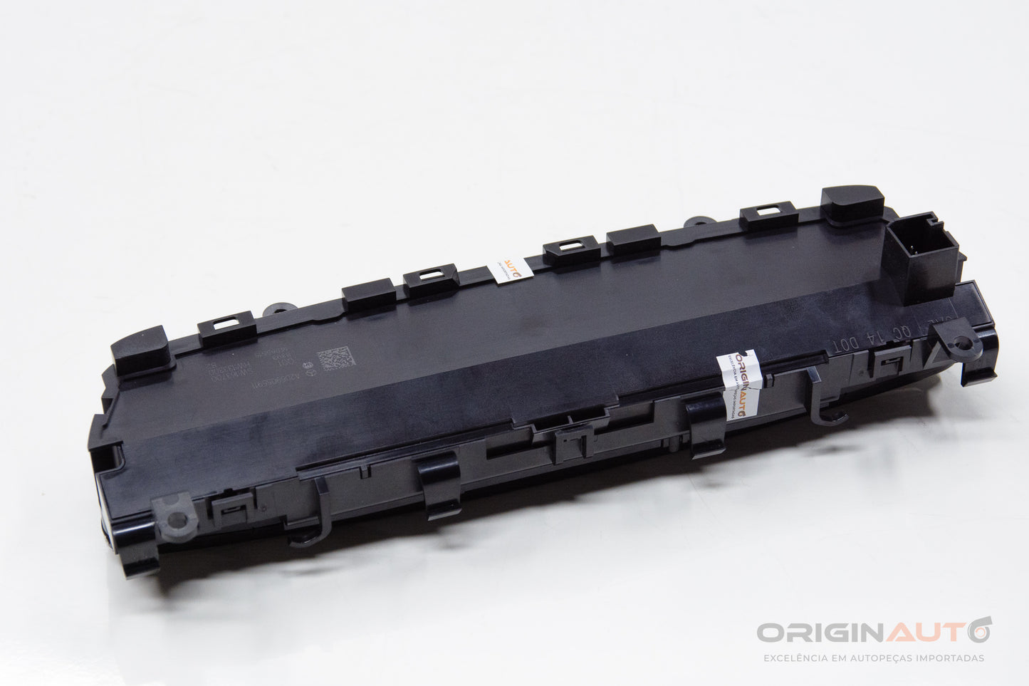 Comando Central Multimidia Mercedes C200 W205 2019 A2059055911