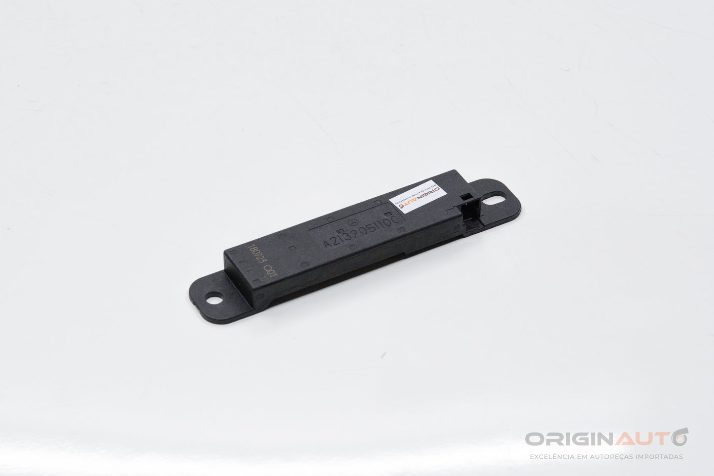 Antena Keyless Capa Painel Mercedes C200 W205 2019 A2139051100