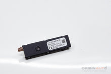 Antena Keyless Coluna C Inf Esq Mercedes C200 W205 2019 A2139056600