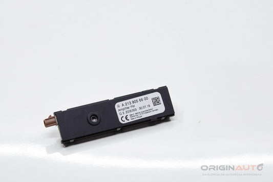 Antena Keyless Coluna C Inf Esq Mercedes C200 W205 2019 A2139056600