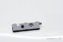 Antena Keyless Coluna C Inf Esq Mercedes C200 W205 2019 A2139056600