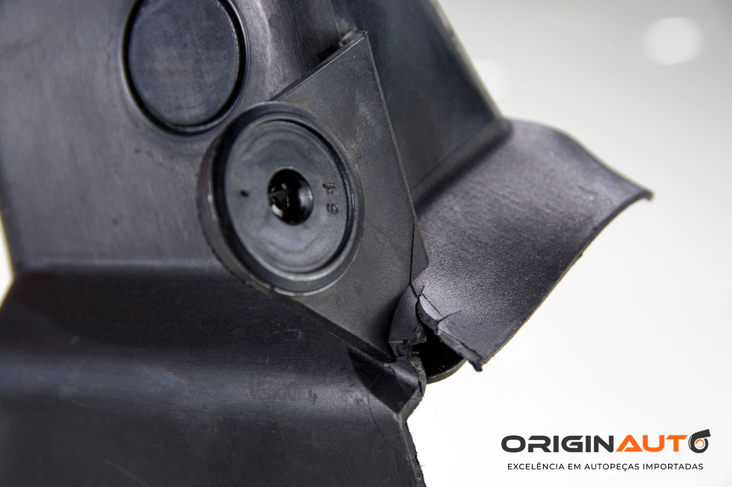 Dreno De Agua Churrasqueira Esquerda Bmw 335I 2010 6925977