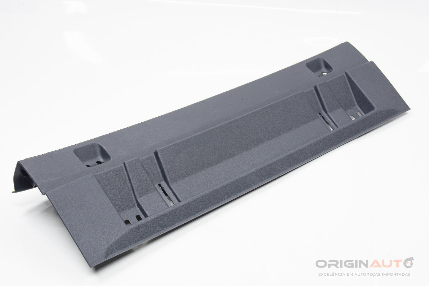 Soleira Porta Mala Tampa Tras Audi Q3 8U 2.0 180Cv Quattro 8U0864483K