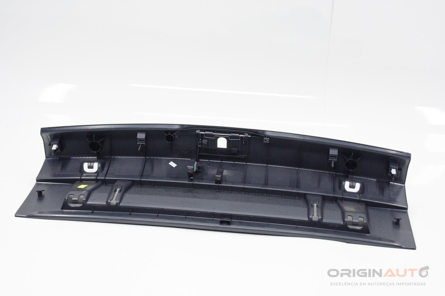 Soleira Porta Mala Tampa Tras Audi Q3 8U 2.0 180Cv Quattro 8U0864483K