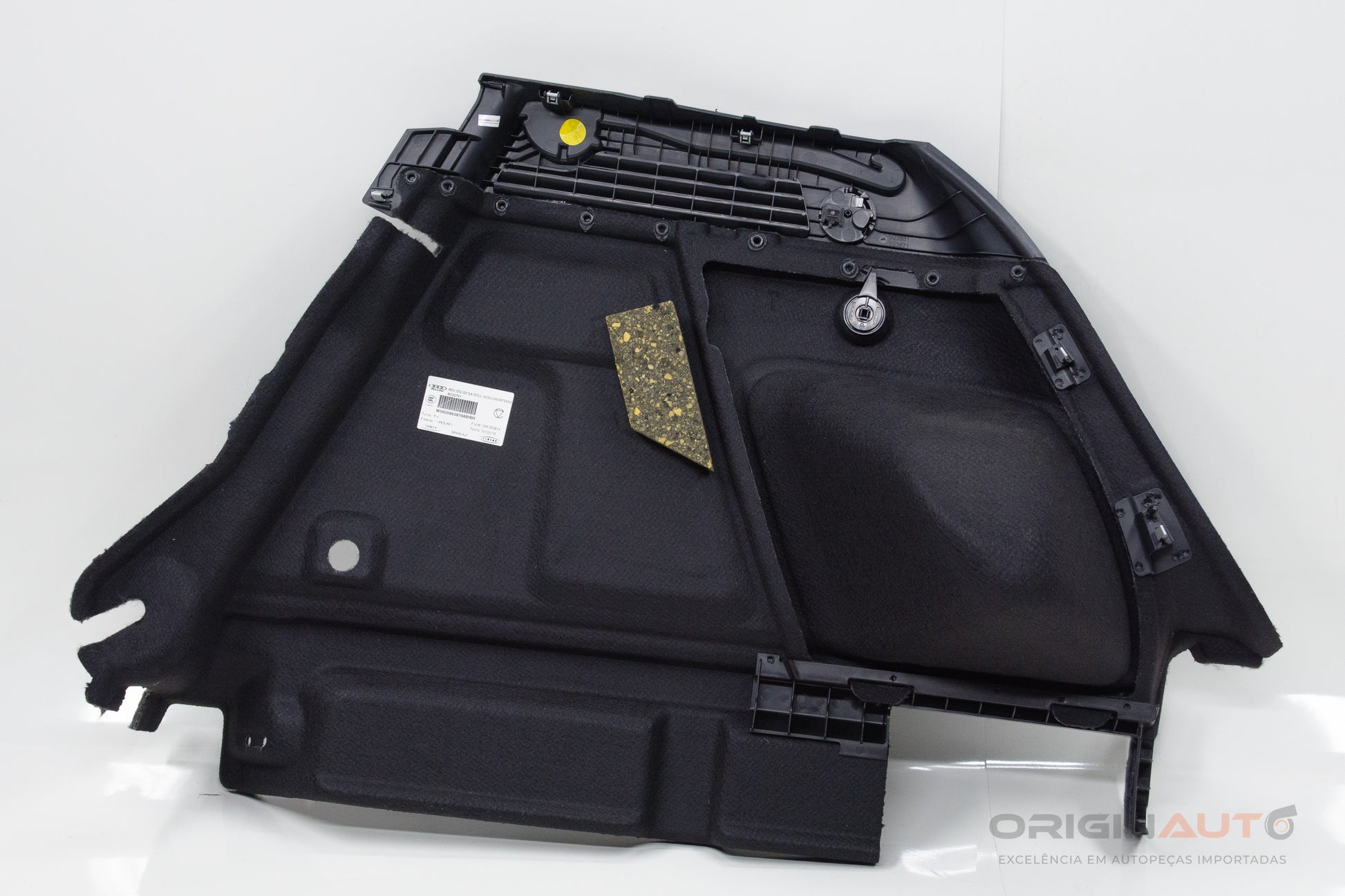 Forro Esquerdo Carpet Porta Mala Audi Q3 2.0 2014 8U0863879A