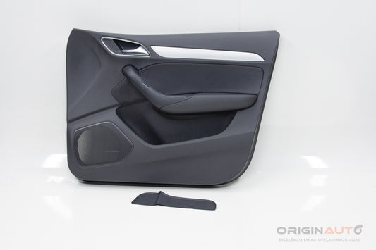 Forro Porta Dianteiro Direito Audi Q3 8U 2.0 180Cv Quattro 8U0867104B